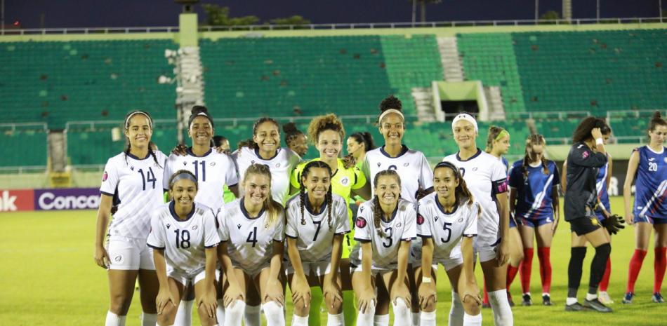 Selección nacional femenina de fútbol.