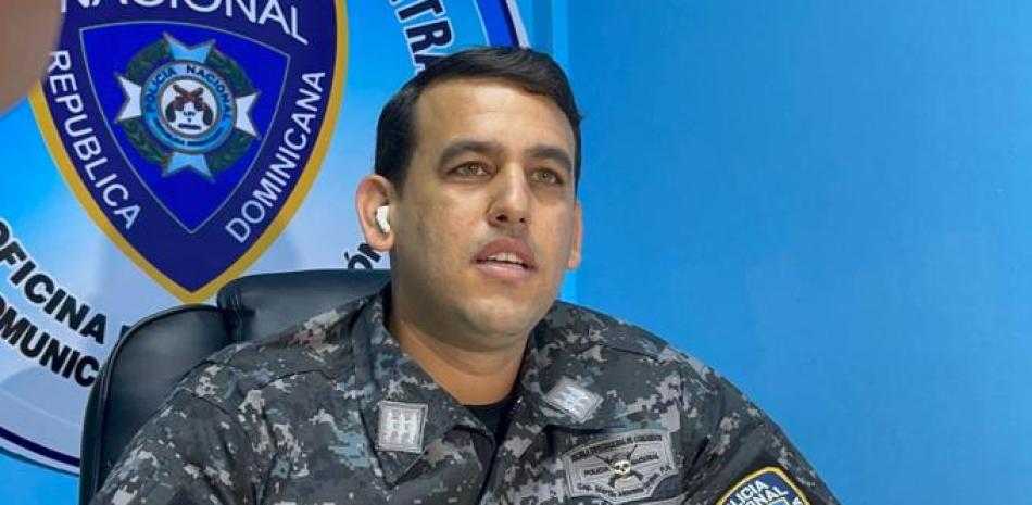Vocero de la Dirección Cibao Central de la Policía Nacional, capitán Fernando Pérez Valerio. Fuente externa.