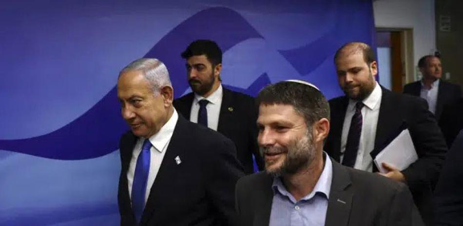 El gobierno de extrema derecha de Israel aprobó  ayer la construcción de más de 7,000 nuevas viviendas en asentamientos judíos en Cisjordania. AP