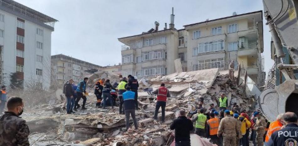 Estructuras colapsadas por terremoto en Turquía. AFP