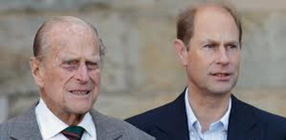 Carlos III y el Príncipe Eduardo.