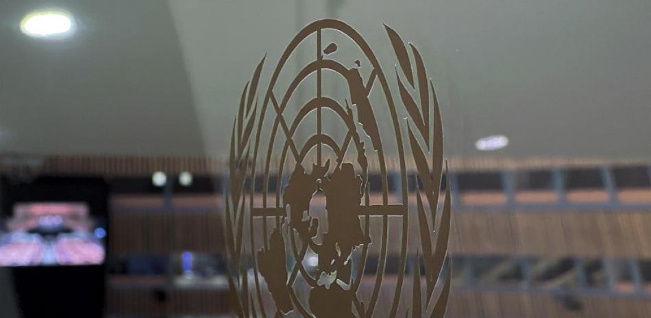 El logotipo de las Naciones Unidas, en una imagen de archivo , EFE/EPA/JASON SZENES