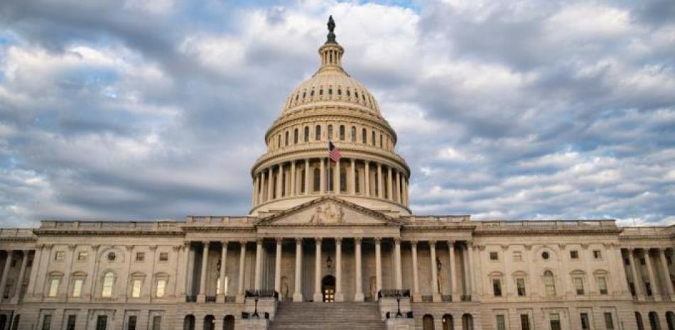 El edificio del Capitolio de los Estados Unidos en Washington, DC, EE. UU., 1 de octubre de 2020. [Alex Edelman/EPA/EFE]