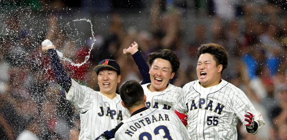 Selección japonesa en el Clásico Mundial. Foto de archivo.