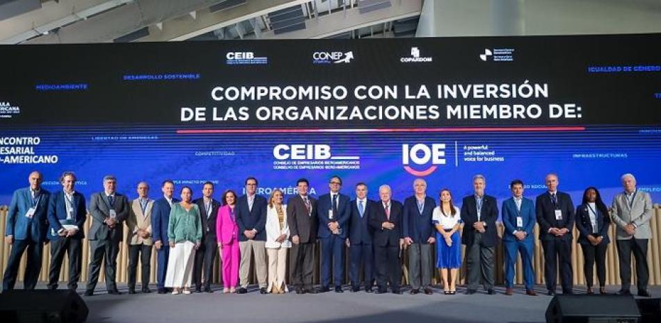Los máximos representantes de todas las organizaciones empresariales de CEIB OIE en el Encuentro Empresarial Iberoamericano.