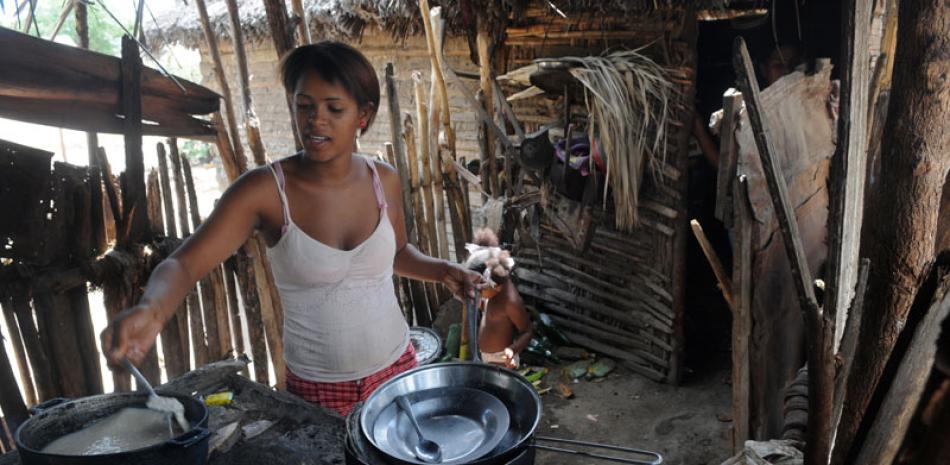 En América Latina son más de 56 millones las personas que pasan hambre. Archivo