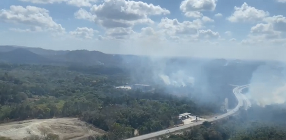 Incendios forestales en Villa Altagracia.