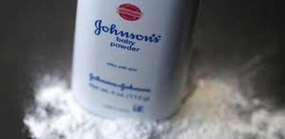 La multinacional Johnson & Johnson anunció  que ha ofrecido pagar hasta 8.900 millones de dólares para resolver las demandas por la supuesta presencia de componentes cancerígenos en sus polvos de talco.