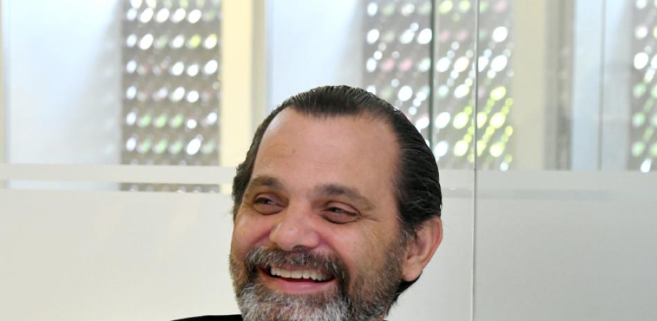 José Miguel Bonetti, presidente de los Leones del Escogido, al responder preguntas en el Café Deportivo de LISTÍN DIARIO.