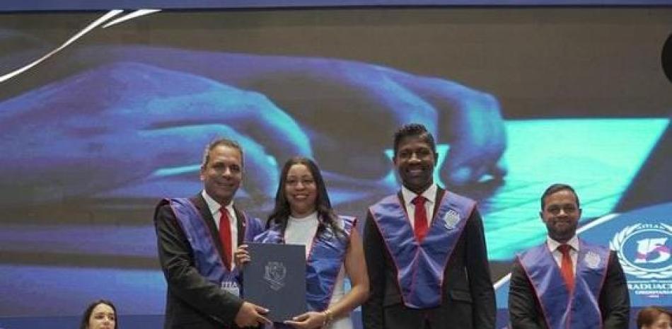 Graduación en el Instituto Tecnológico de Las Américas (ITLA).