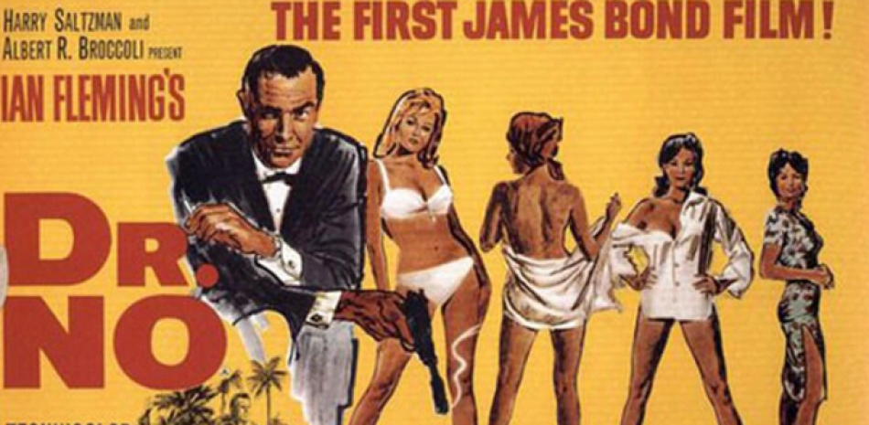 La primera adaptación al cine de la obra de Ian Fleming fue, en 1962, El satánico Dr. No con el primer James Bond del celuloide, Sean Connery. RFI
