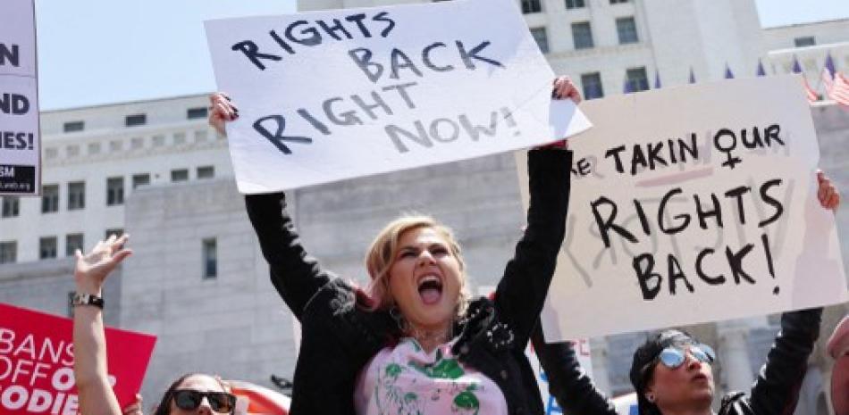 Manifestantes pro aborto en Estados Unidos. AFP
