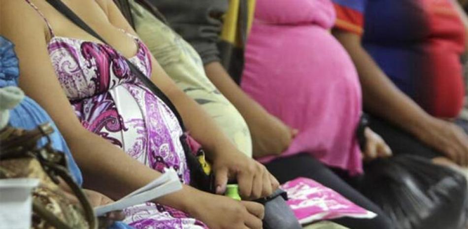 Ante el sobresalto que causó la muerte de 34 recién nacidos, las embarazadas comienzan a alejarse de la maternidad Los Mina.
