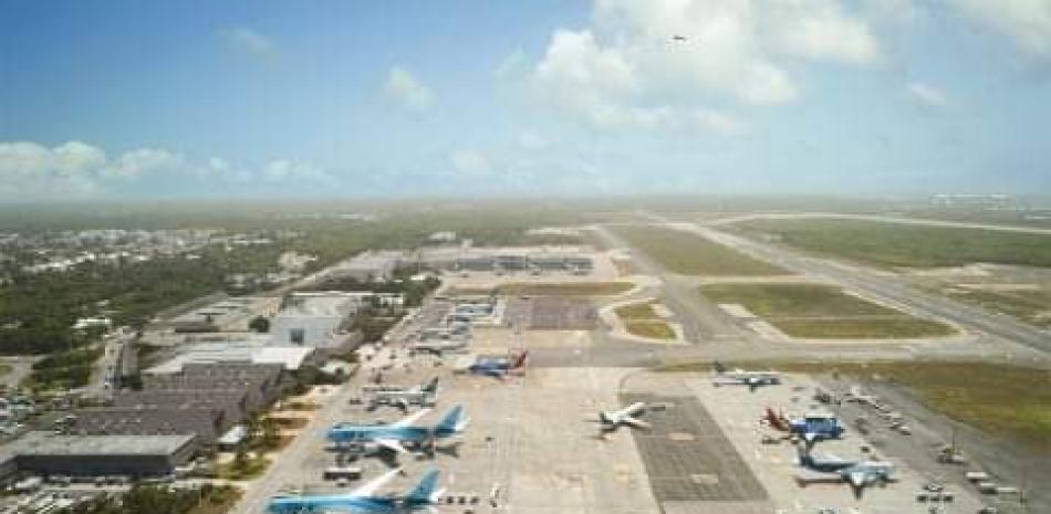Aviones en el aeropuerto de Punta Cana