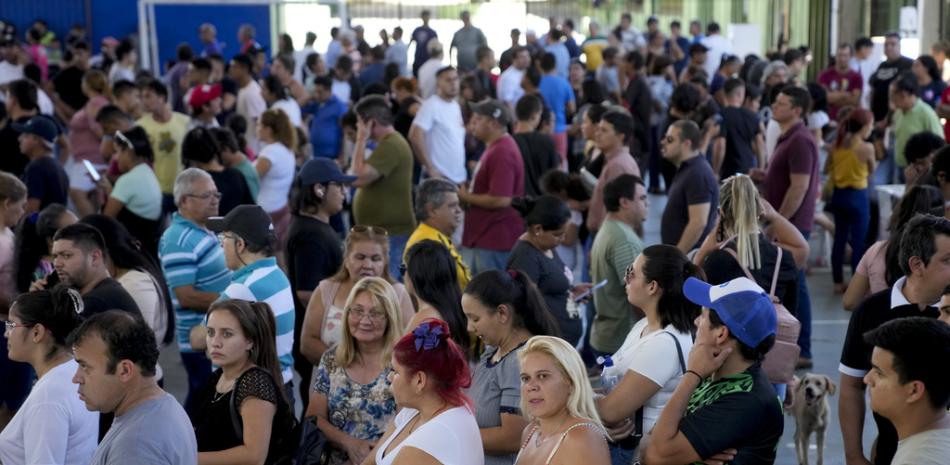 Votantes en Paraguay