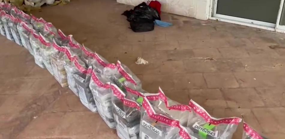 Decomiso de 243 paquetes de cocaína en las costas del municipio Río San Juan, provincia María Trinidad Sánchez
