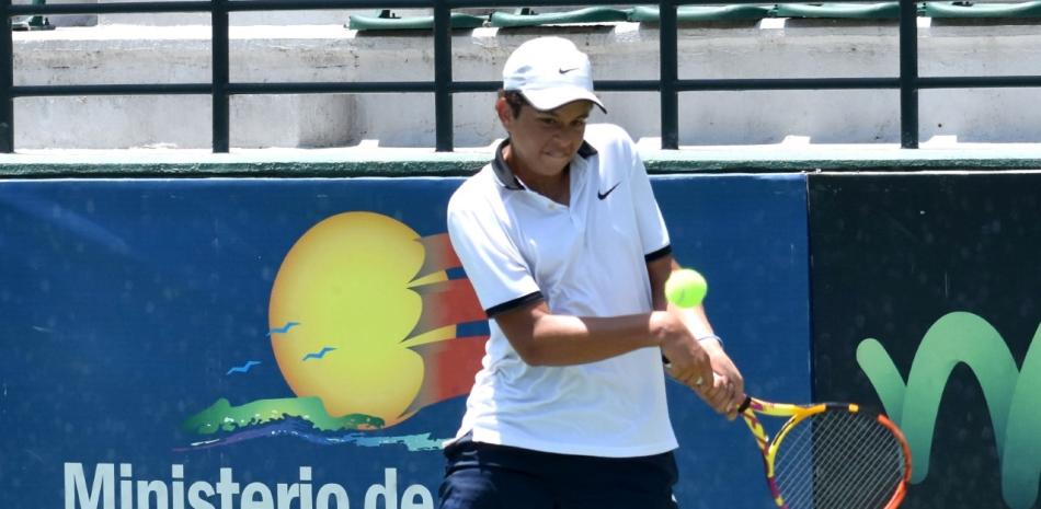 Álvaro Pérez en acción durante el evento.