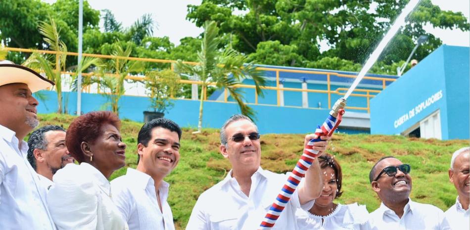 El presidente Luis Abinader dejó inaugurado el nuevo acueducto de Monte Plata.