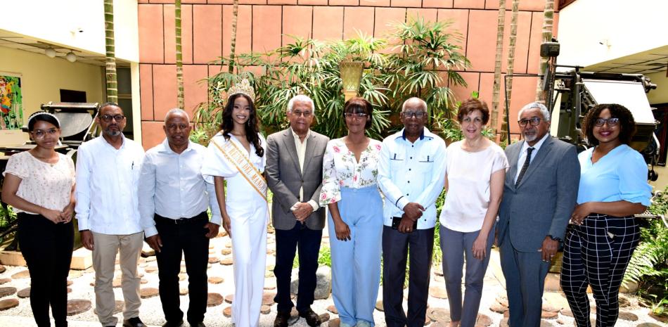 Representantes de las organizaciones de la Expo Mango 2023 visitaron al Listín Diario.