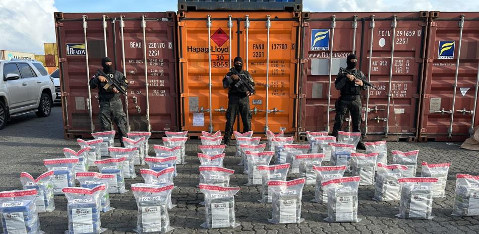 La DNCD incautó los paquetes de cocaína en el Puerto Punta Caucedo.