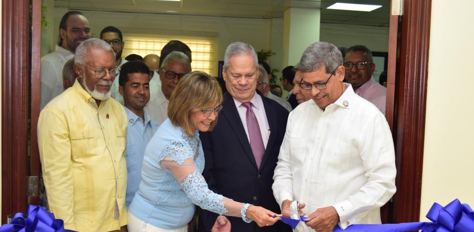 José Suardi, Providencia Fernández, Rafael Cáceres y Manuel Pérez