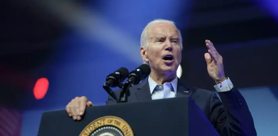 El presidente de EE. UU, Joe Biden, habla durante un mitin político en el Centro de Convenciones de Filadelfia, el sábado 17 de junio de 2023, en Filadelfia.