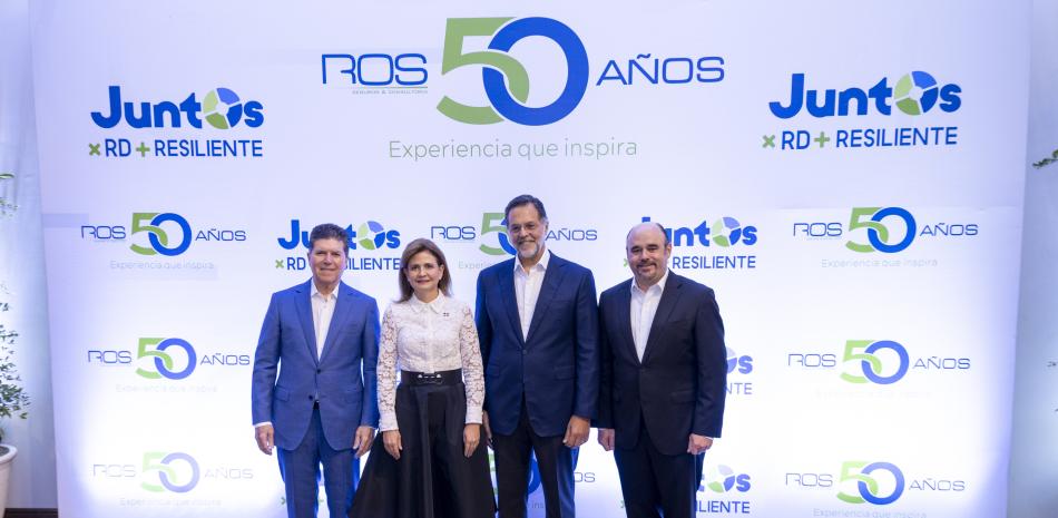 Luis Ros, Raquel Peña, Carlos Ros y Richard Ros