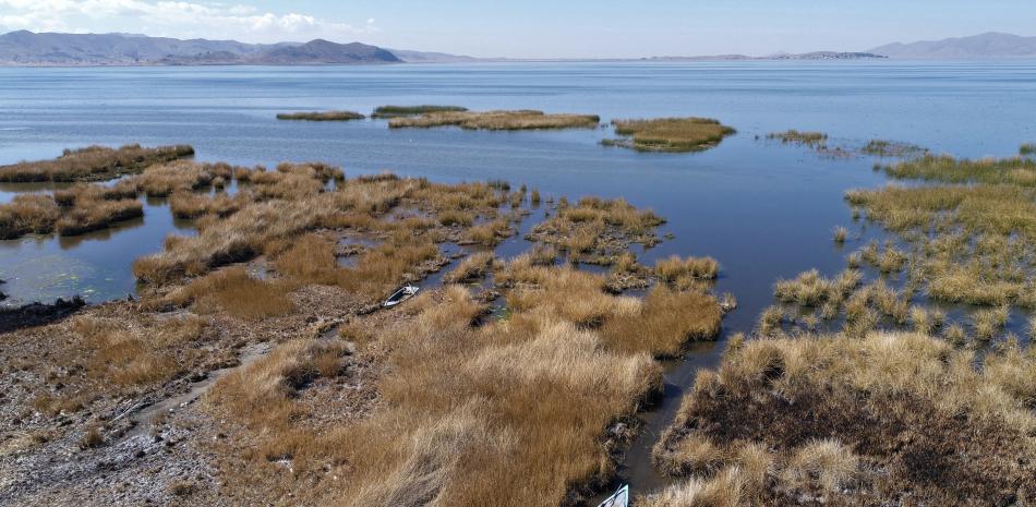 Imagen del lago Titicaca