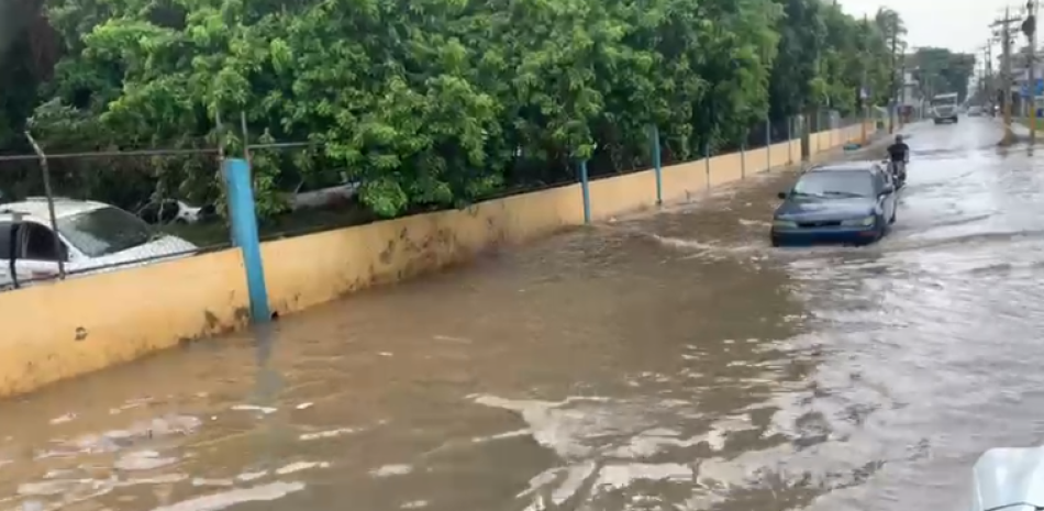 Inundaciones por Franklin en Los Mameyes