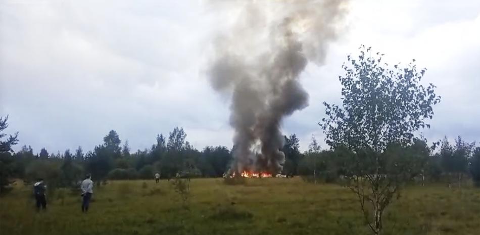avión privado estrellado cerca de la aldea de Kuzhenkino, región de Tver, Rusia