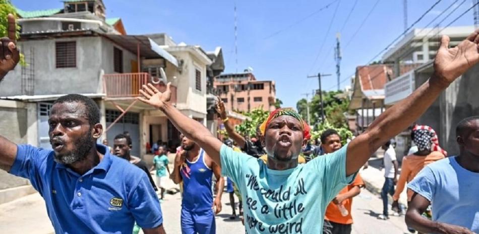 Manifestaciones contra el aumento del costo de la vida en la ciudad de Petit-Goave, Haití.