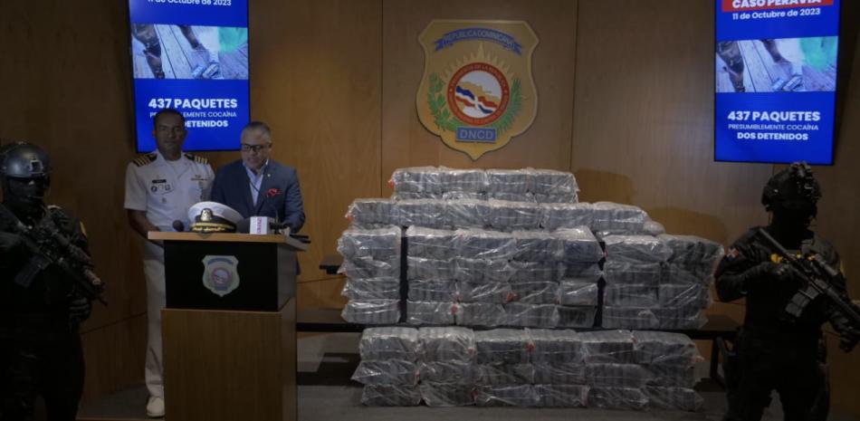 Los 437 paquetes de droga estaban en una lancha rápita procedente de sudamerica