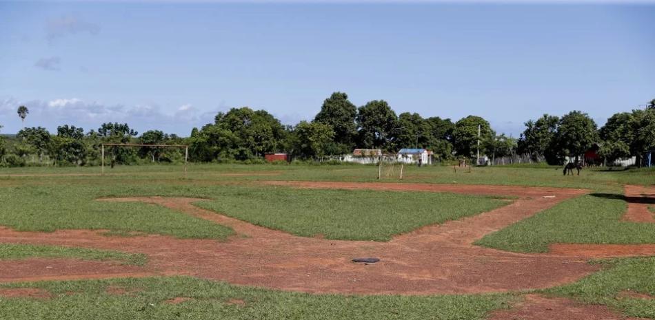 En este modesto parque de béisbol Randy Arozarena dio sus primeros pasos en el béisbol.