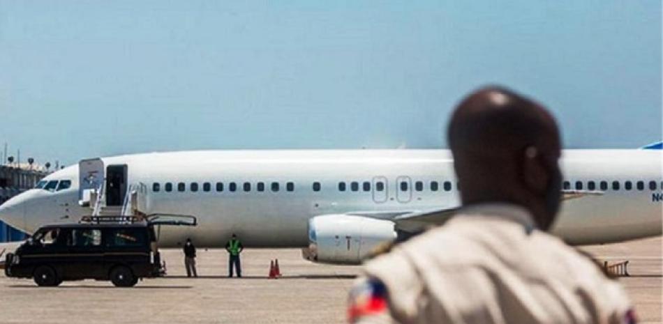 El Gobierno quitó las restricciones a los vuelos hacia Haití.