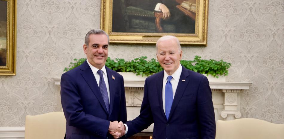 Los presidentes Luis Abinader y Joe Biden reunidos en la Casa Blanca