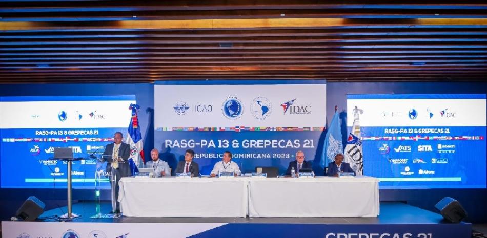 Apertura de los trabajos de GREPECAS, junto a representantes de 12 países reunidos en Santo Domingo.
