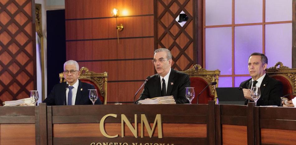 El presidente Luis Abinader encabezó la sesión de ayer del CNM,