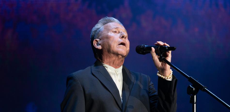 Ricardo Montaner Kicks Off 'El Último Regreso World Tour 2026' in Buenos Aires