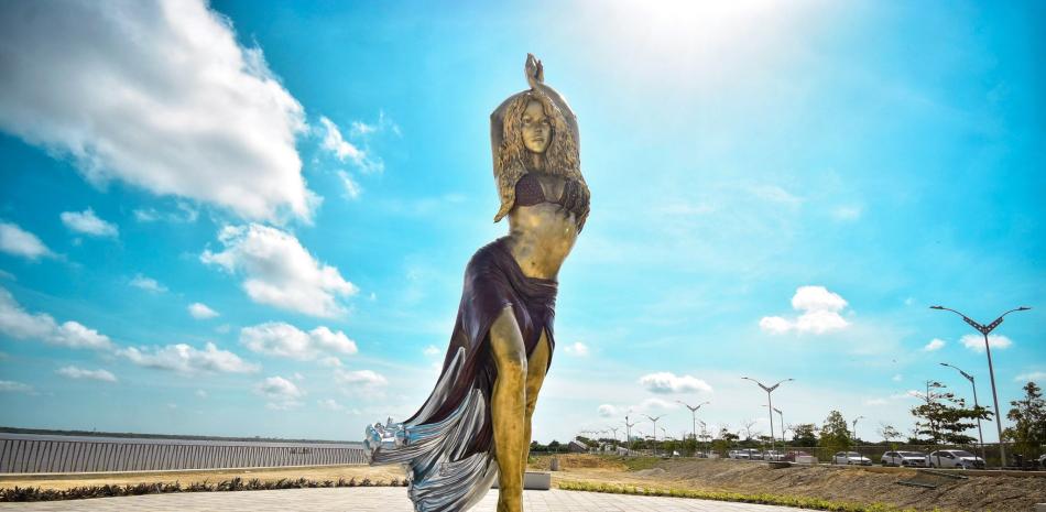 Nidia Ripoll, madre de Shakira, mostró su emoción por la develación de la estatua
