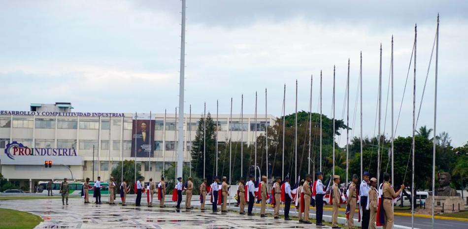 Realizan "Ceremonial en Homenaje a la Bandera e inició del Mes de la ...