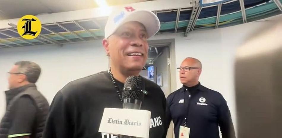 Roberto Alomar y Yadier Molina hablan sobre rivalidad entre PR y RD<br /><br />También le pude interesar estos videos:<br /><br />EL HOMBRE QUE DESCUBRIÓ A ELLY DE LA CRUZ CUENTA SU IMPRESIONANTE HISTORIA https://youtu.be/1dFddcoUhPM<br /><br />RD VS PUERTO RICO, ¿HASTA DÓNDE LLEGARÁ EL SUEÑO OLÍMPICO? https://youtu.be/TfSvBQIoIBo<br /><br />¿NUEVOS EQUIPOS EN EL INVIERNO? EL ESCOGIDO EXPLICA EN DETALLE CÓMO VE A LA LIGA INVERNAL LIDOM https://youtu.be/kFXai1i6Pdo<br /><br />ASÍ GANÓ EL INTER MIAMI DE MESSI LA LEAGUES CUP https://youtu.be/GuxdWJbPhHM<br /><br />CON DOS GOLES DE CRISTIANO RONALDO GANA AL NASSR 4-0 AL SHABAB https://youtu.be/ZzcvkQU-aOg<br /><br />Más noticias en https://www.listindiario.com/el-deporte<br /><br />Suscríbete al canal  https://bit.ly/335qMys<br /><br />Síguenos<br />Twitter  https://twitter.com/ElDeporteListin<br /><br />Facebook  https://www.facebook.com/listindiario <br /><br />Instagram https://www.instagram.com/listindiario/