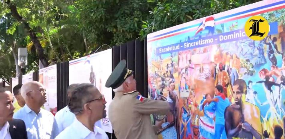 En un acto cargado de fervor y orgullo, la Comisión Permanente de Efemérides Patrias ha abierto las puertas de un museo al aire libre, un santuario de nuestra identidad patriótica, artística y educativa que se titula: "República Dominicana Infinita: 180 Aniversario de la Independencia Nacional".<br />