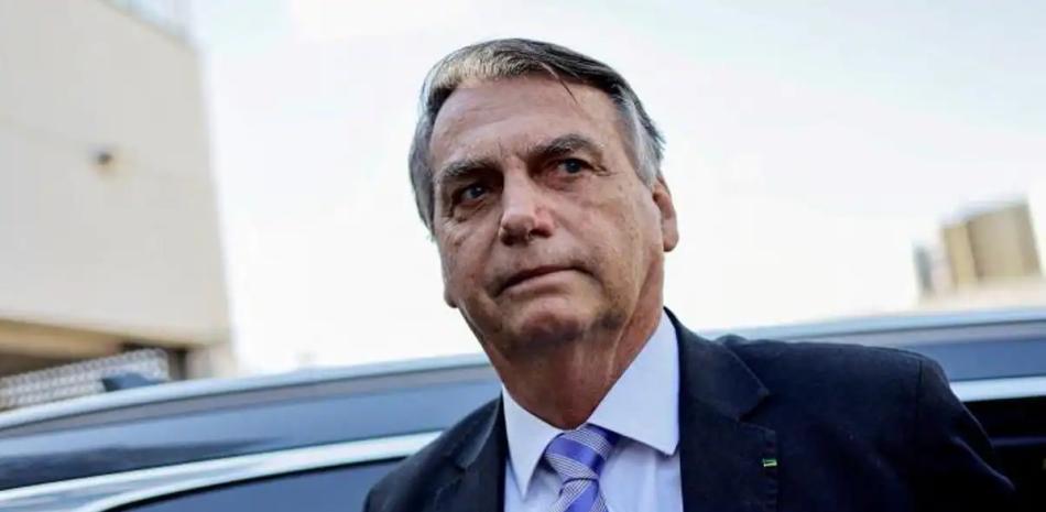 Police accuse Bolsonaro of falsifying his vaccination card against Covid-19