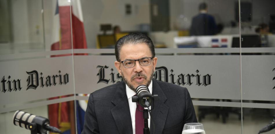 El candidato a senador por el Distrito Nacional, Guillermo Moreno.