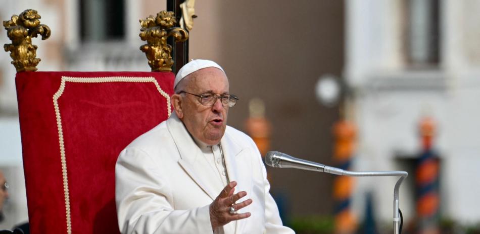 El Papa en la Bienal de Venecia ante 80 reclusas: "Nadie quita la dignidad de la persona, nadie"