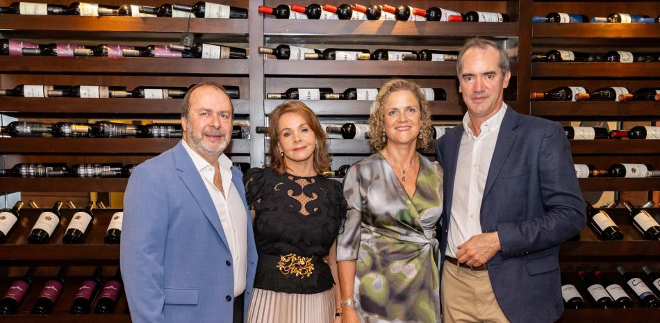 Álvaro Fernández, Patricia de Fernández, María Sandra Winkler y Ezequiel Bergallo.