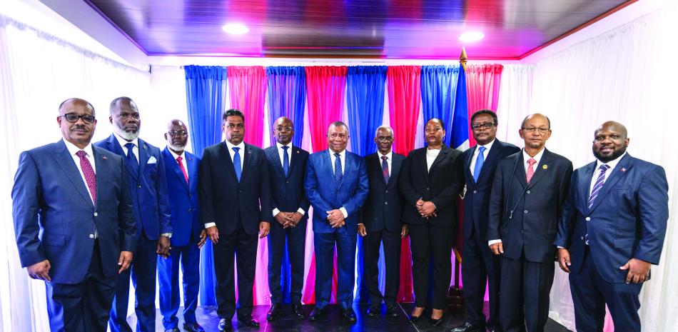 Consejo Presidencial de Transición de Haití enfrenta conflictos internos.