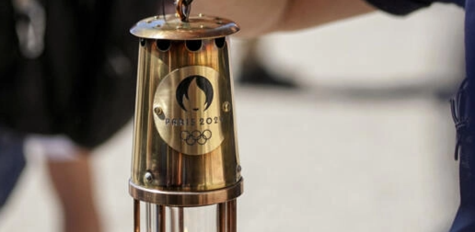 Linterna con llamas elegida para los Juegos Olimpicos de 2024.