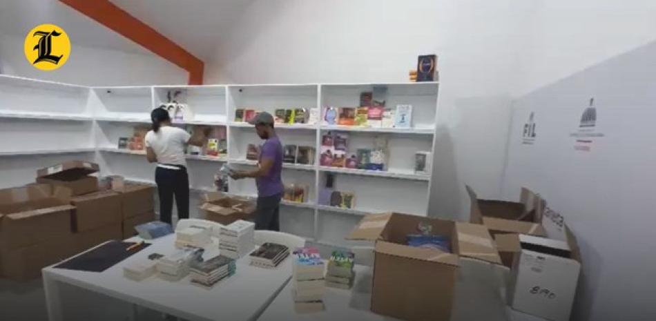 A días de su inauguración, el próximo jueves 7 de noviembre, así van los preparativos para la Feria Internacional del Libro 2024.<br /><br />La Feria se desarrollará hasta el 17 de noviembre en la Plaza de la Cultura Juan Pablo Duarte.<br /><br />Esta edición tendrá como invitado de honor a Washington Heights y como lema “Los libros conectan”. También estará dedicada al escritor dominicano Mateo Morrison, Premio Nacional de Literatura 2010.