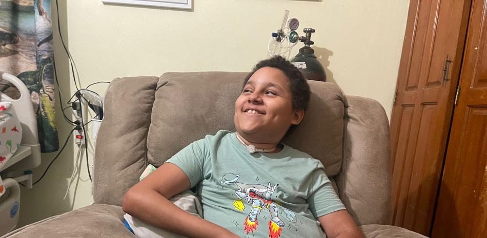 Francisco Javier Estevez, un niño de 12 años que ha enfrentado un calvario desde que fue diagnosticado con mielitis hace cinco años.